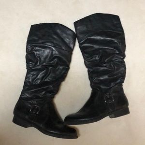 Bare Traps black boots
